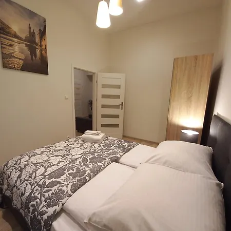 Old Town Apartments - B7 Kraków Zewnętrze zdjęcie